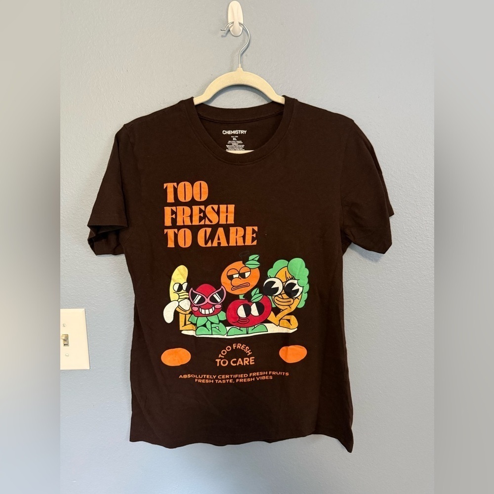 Too Fresh to Care Chemistry T-shirt sz XL
